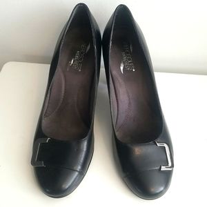 Aerosoles Comfort Black Pumps